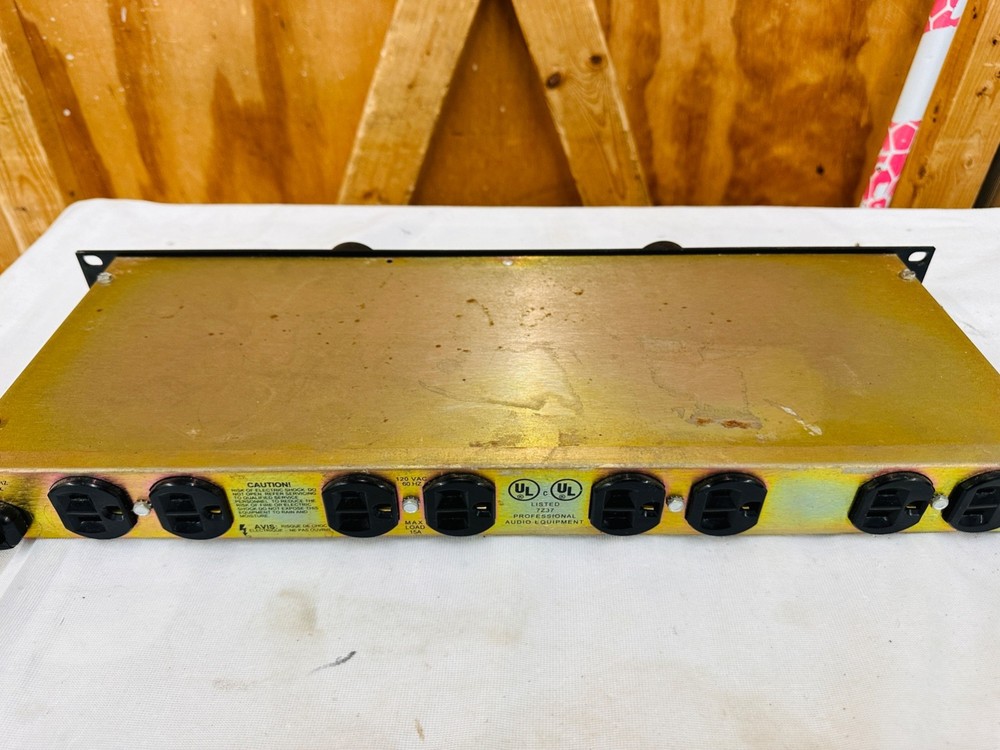 Furman PL-Plus Power Condition Light Module - Tested & Working