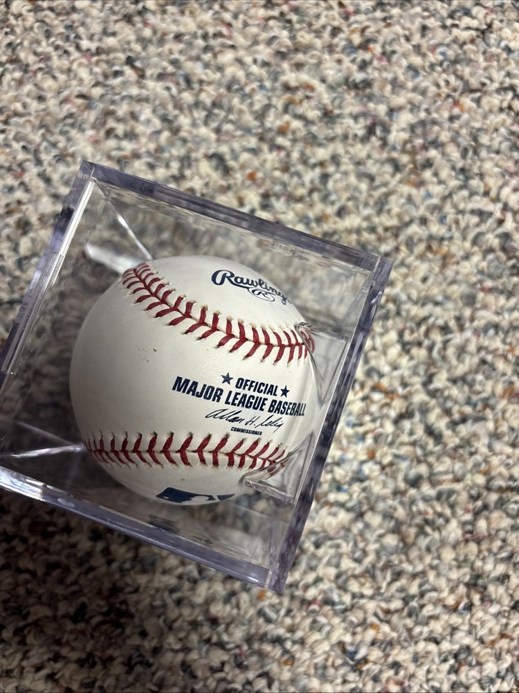 Mel Roach Autographed Baseball & Case, Phillies, OMB