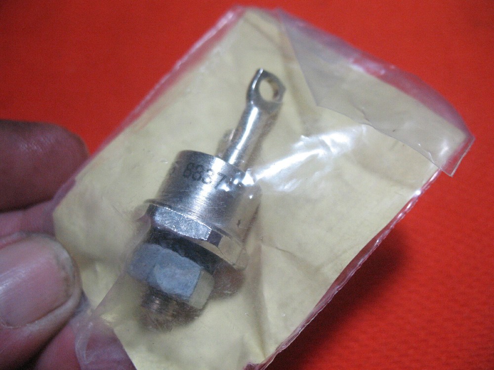 THYRISTOR RECTIFIER DIODE STUD