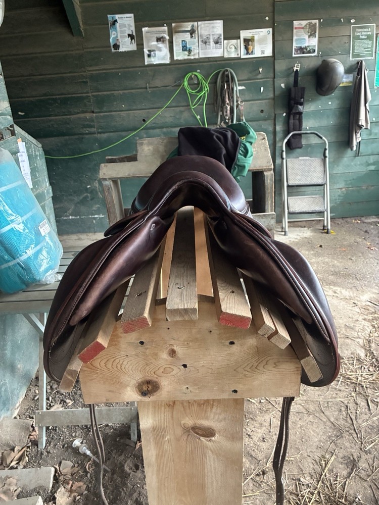 Devoucoux Chiberta Monoflap 17” 0A