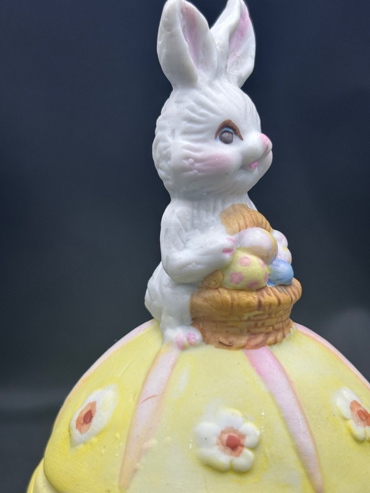 Vintage Porcelain Easter Bunny Easter Egg Shape Covered Box Dish Trinket Dish