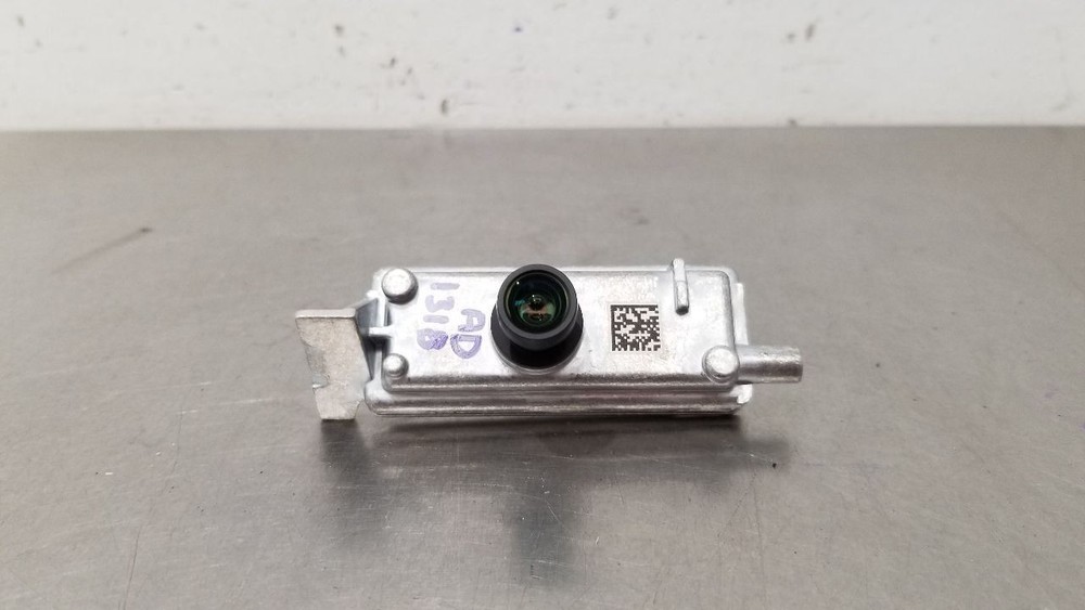 24 JEEP WAGONEER FRONT FACING LONG RANGE CAMERA 68609627AA