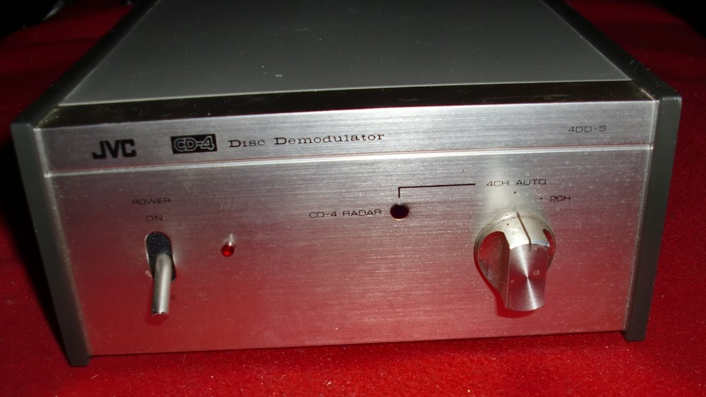 JVC CD-4 DISC DEMODULATOR FROM THE 70'S
