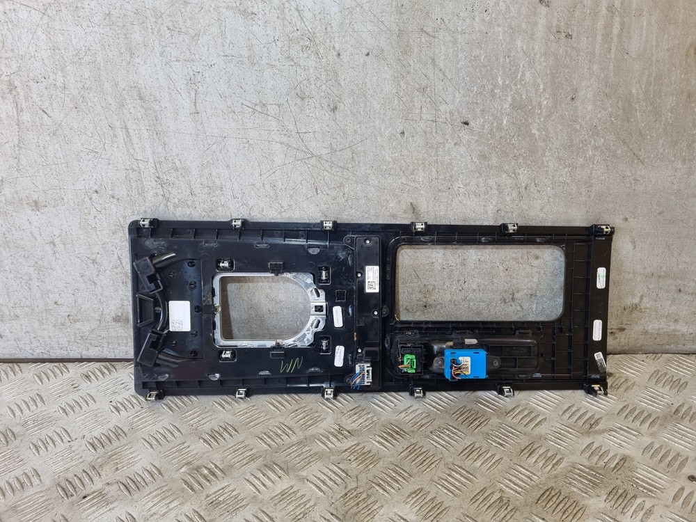 JAGUAR XE 2016-2019 CENTRE CONSOLE (AROUND GEARSTICK)