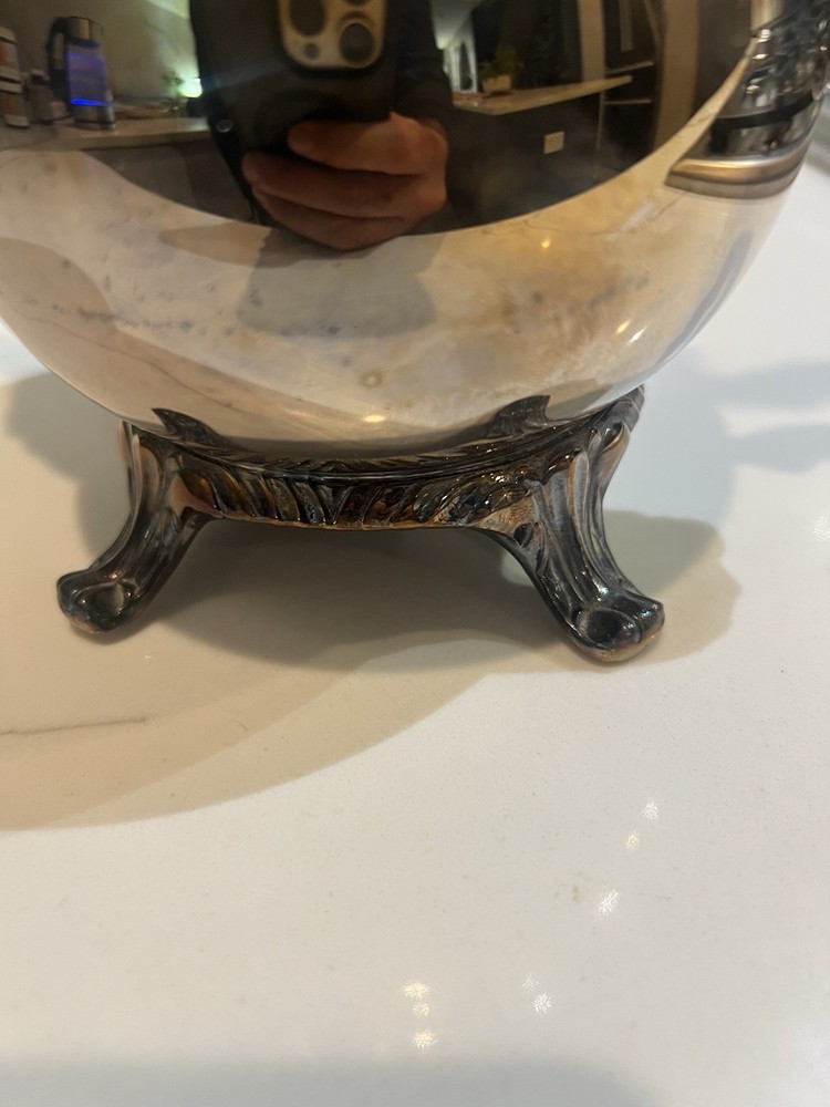 Vintage Silver Plated Tea Pot Excellent Condition!