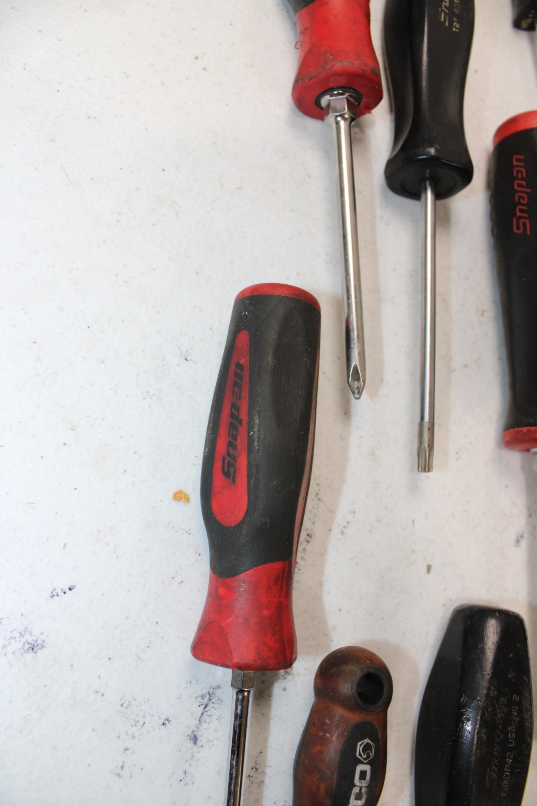 Snap On Screwdriver Set, Red -Green…used 12 PC Lot 🇺🇸 Mixed 8C