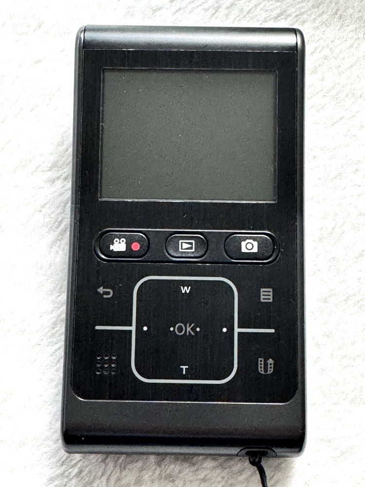 Samsung U10 10 Mega Pixel Flash Camera & Digital Camcorder