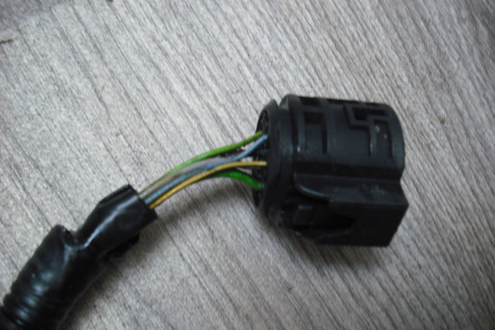 ALFA ROMEO MITO HEADLIGHT WIRING PLUG PIGTAIL