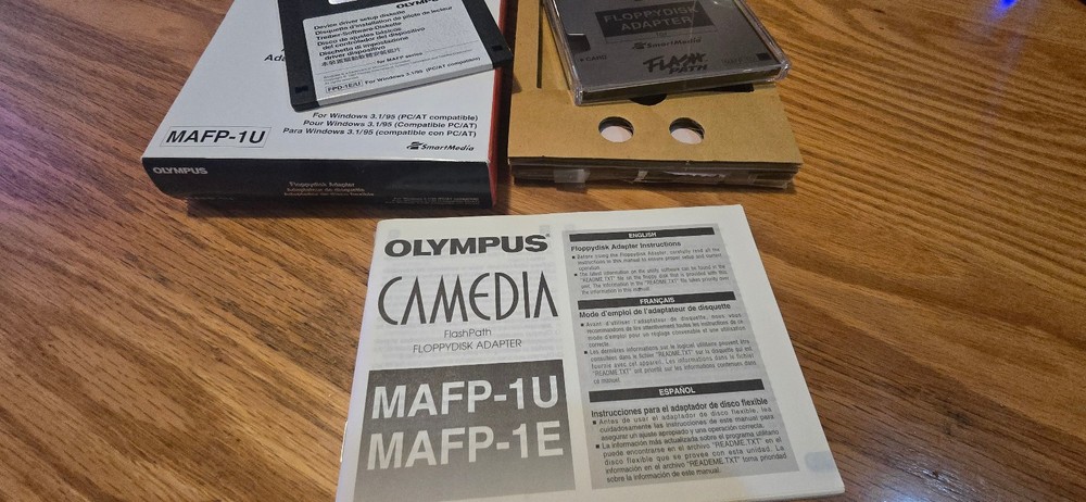 Olympus Camedia MAFP-1U Flash Path Floppy Disk Adapter SmartMedia