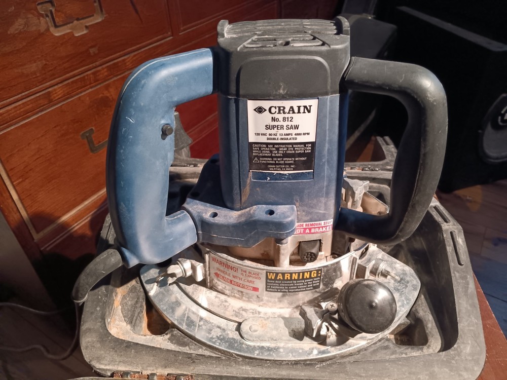 Crain Cutter 812 Super Saw W/Case