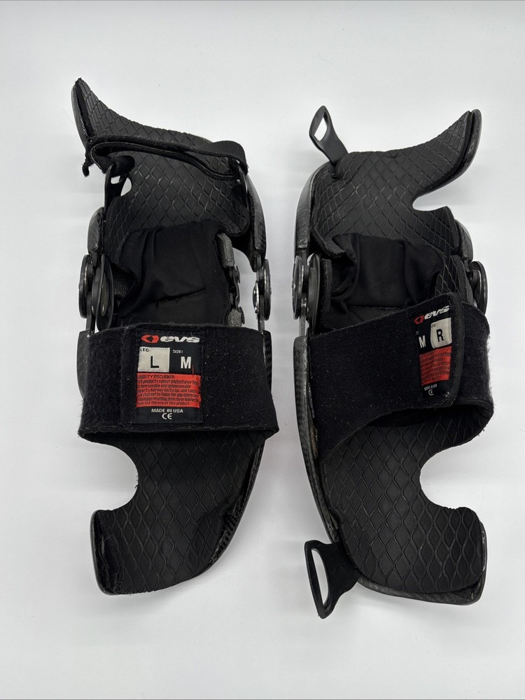 EVS WEB Knee Guards - Size Medium- Missing Straps and D-Rings