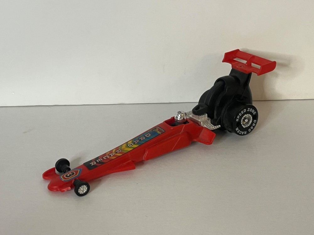 VINTAGE SPEED ZONE DRAG RACER PULL CHORD HTF BROKEN FRONT END