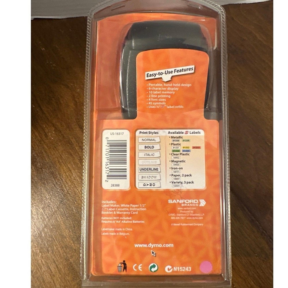 Dymo LetraTag Personal Labelmaker (specifically the red handheld version NWT