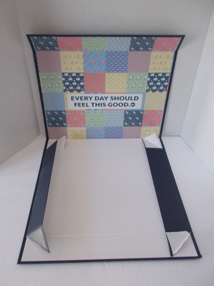 VINEYARD VINES Patchwork Logo Print Heavy Medium Gift Box