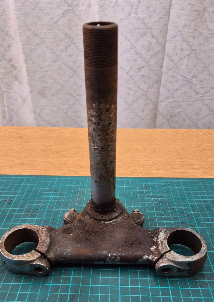 BSA  Bottom Yoke - used