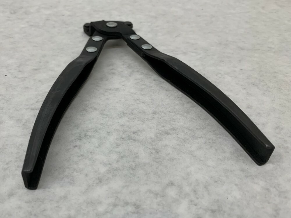 30600 Offset Boot Clamp Pliers