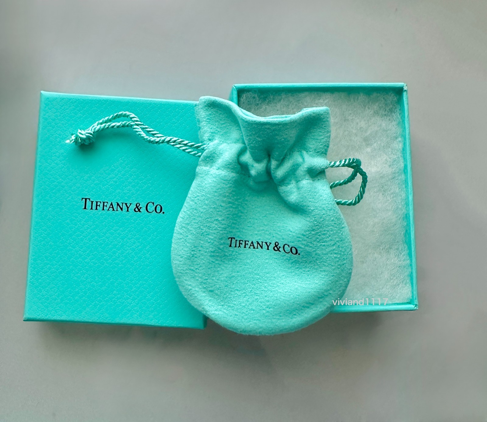 Tiffany & Co Empty 3.75" x 3" x 1.5"  Blue Gift Box/Travel Pouch 2pc set