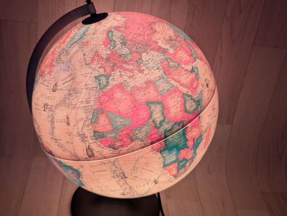SCAN GLOBE Type X - 12" 1995 A/S Denmark. Illuminated Globe VGC