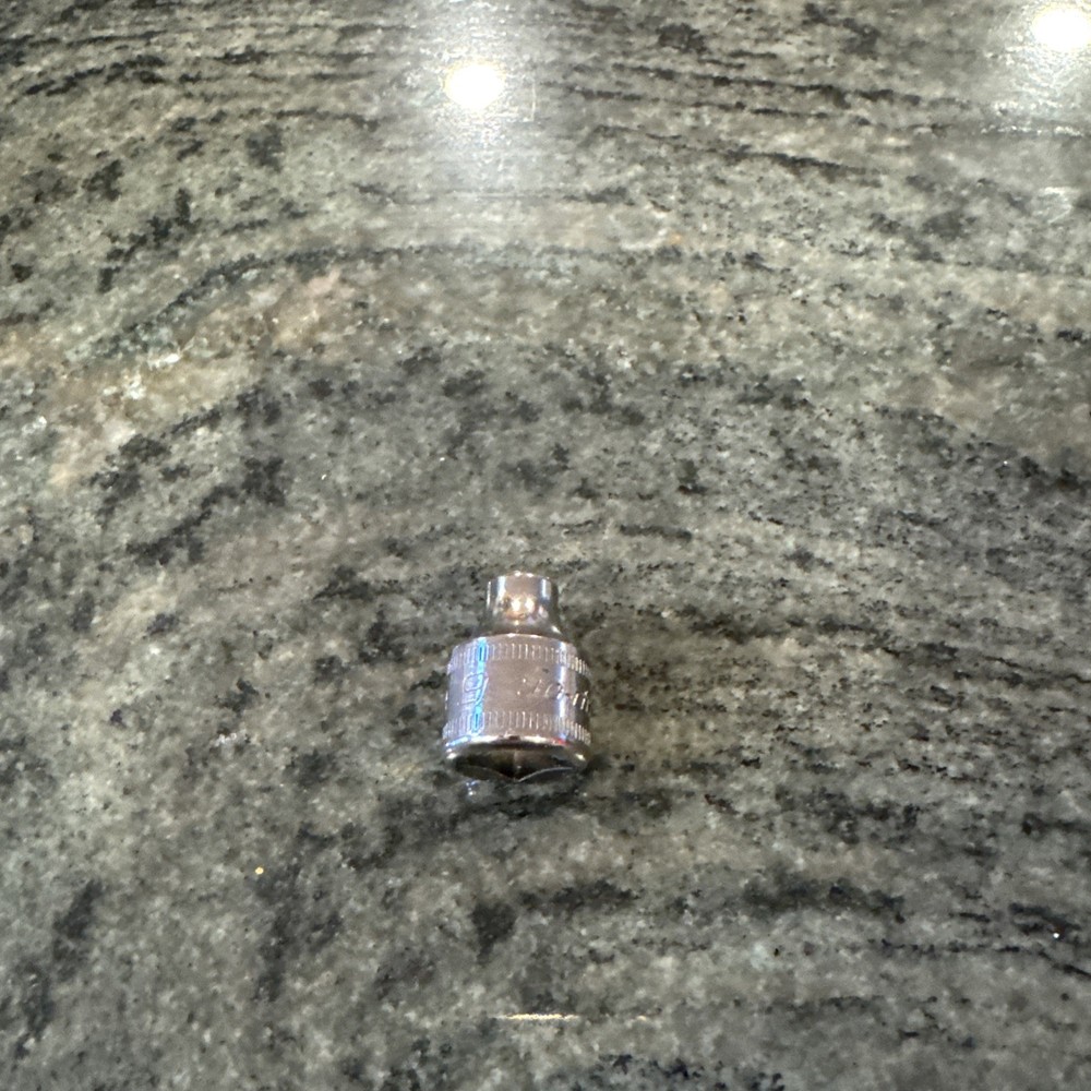 Snap On fm6 3/8” 6mm shallow 12 point chrome socket