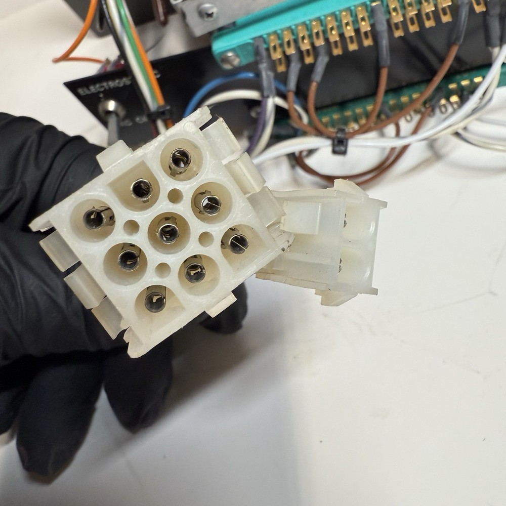 2 Data Tech Model 5-5313-020 Panel Meter 117VAC, VAC chuck