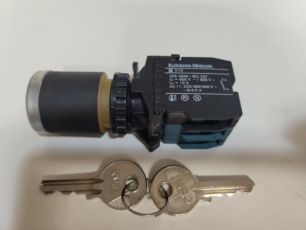 Klockner Moeller EK10 Key Selector Switch  with 2 keys