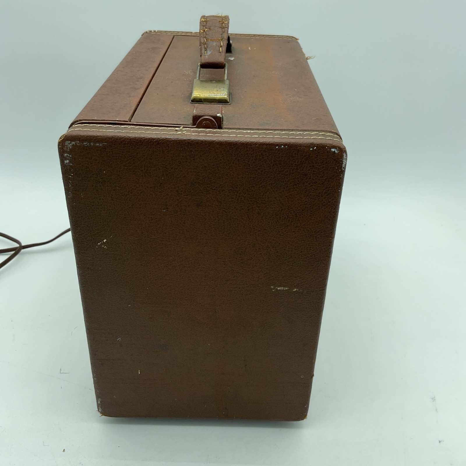 Vintage Motorola tube radio Portable Scan-o-Scope Diplomat 65L2 - For Repair