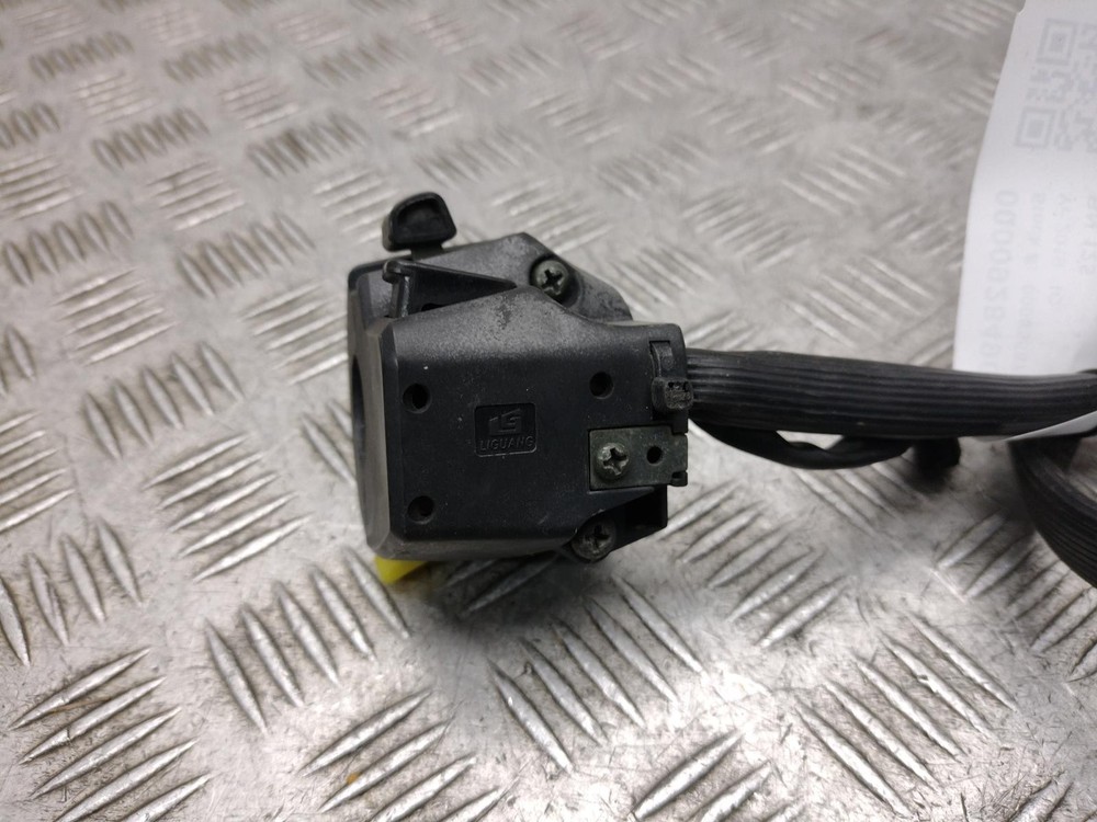 2019 BENELLI BN 125 Left Hand Switch Gear