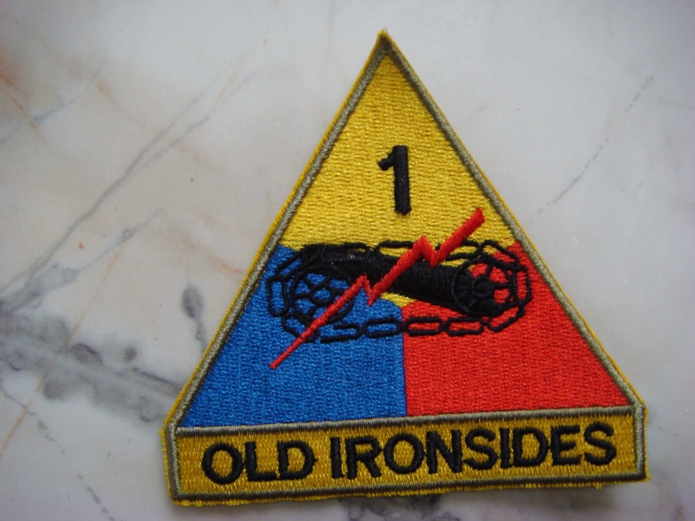 US ARMY 1st ARMORED DIVISION OLD IRONSIDES PATCH