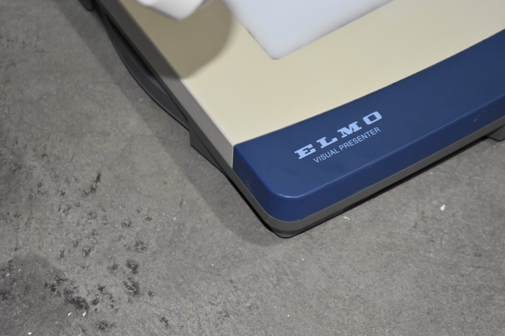 Elmo EV-4400AF Visual Presenter Zoom Overhead Document Camera Working