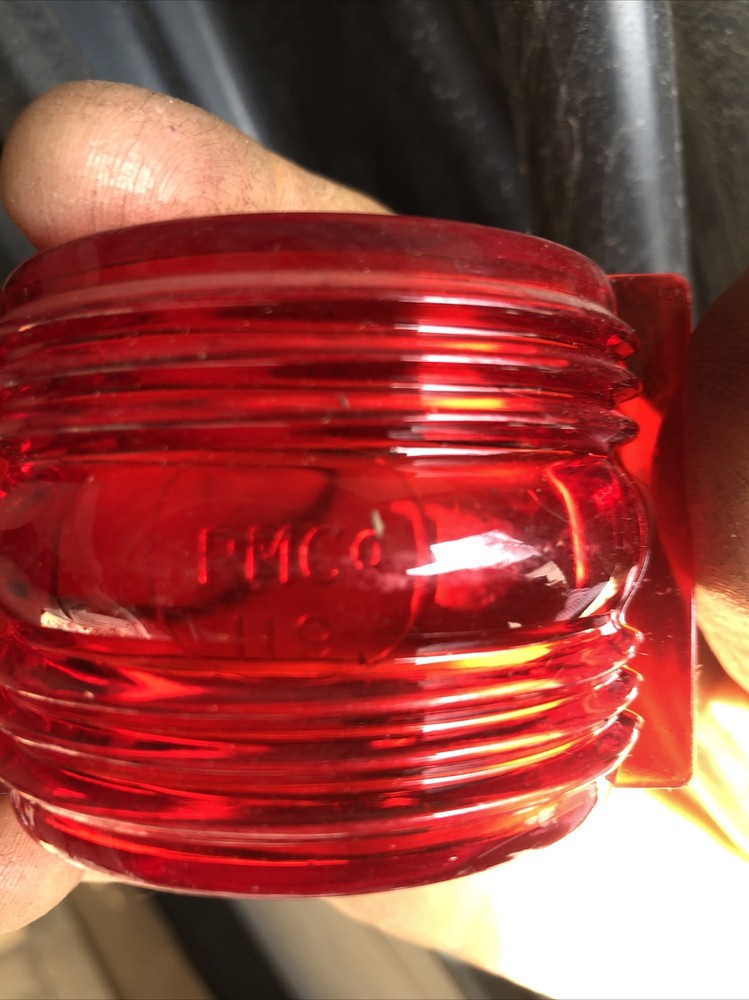 Peterson Armored 119 4.5 x2 RED Rectangular Side Marker Light With Extra Lens