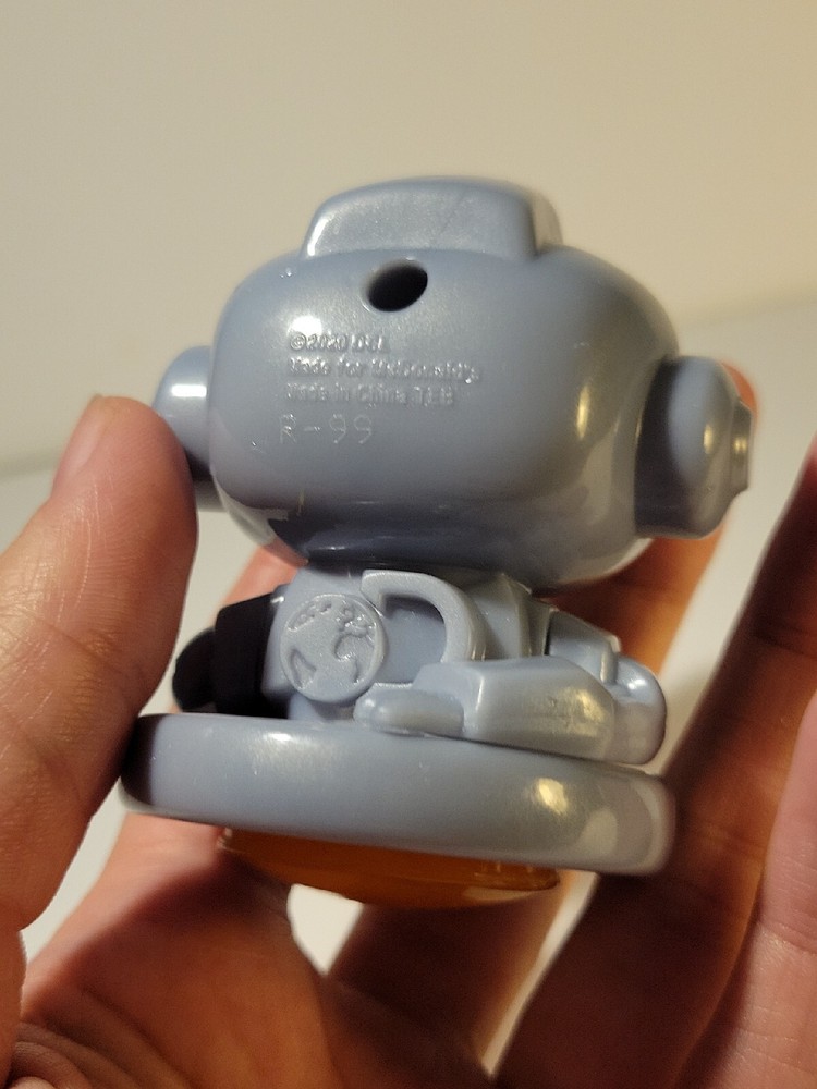 Discovery Robot Tilt Base Bot Mindblown