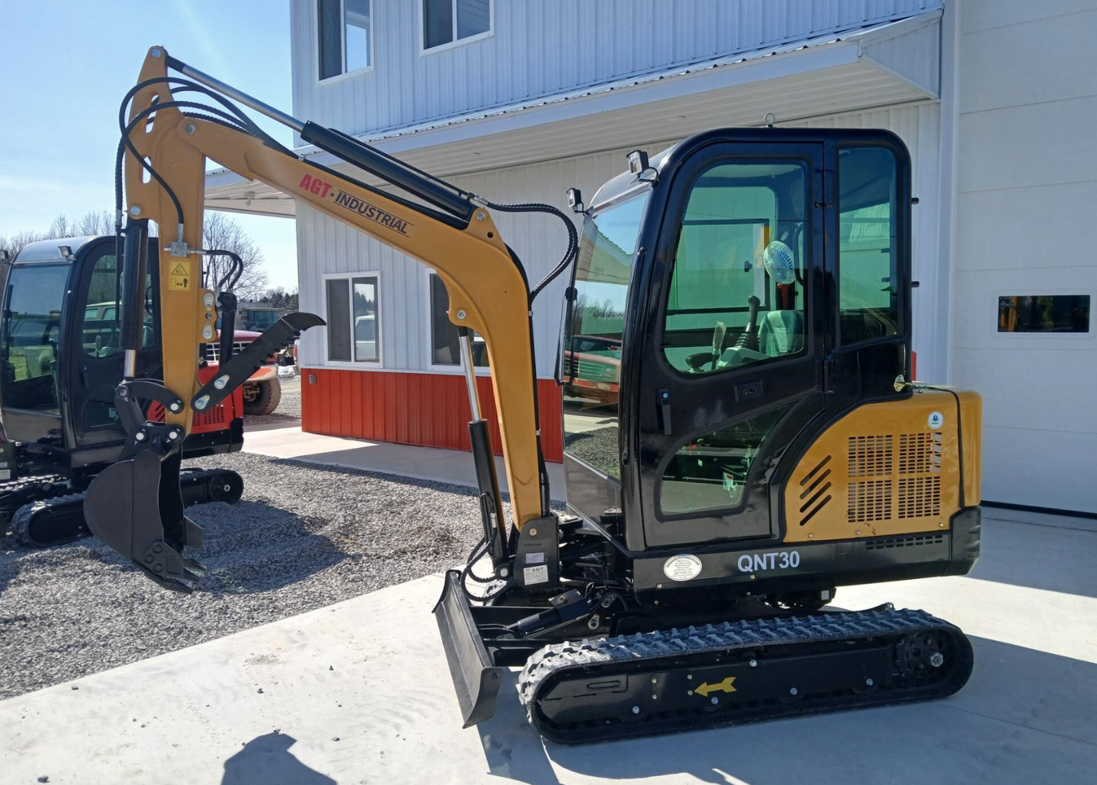 Adapter for AGT QNT30 QNT50 Bobcat to fit 25MM Attachments- Custom MADE IN OHIO!