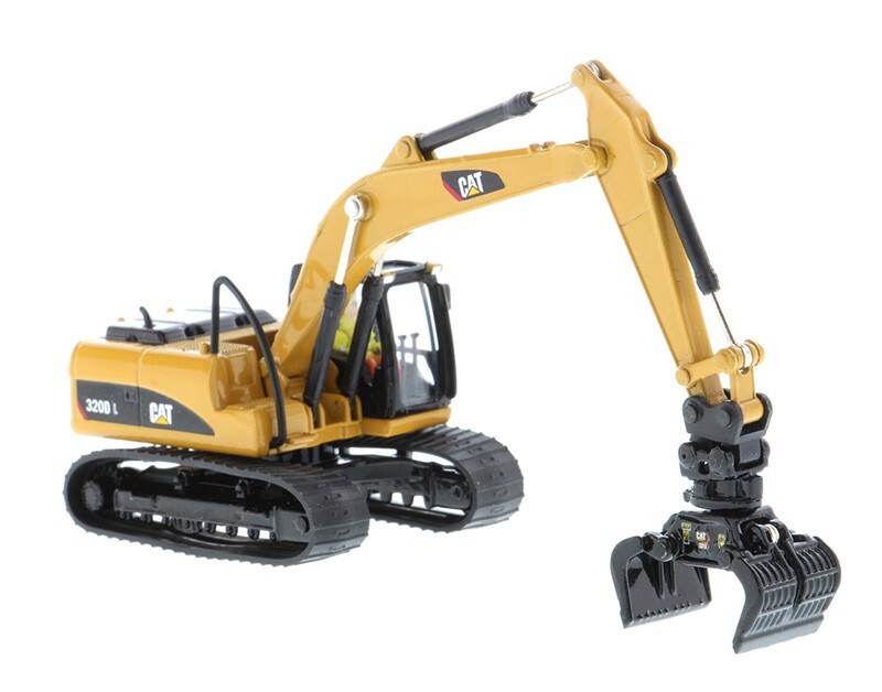 Diecast Masters Caterpillar 320D L Excavator with Tools 1/87 85652
