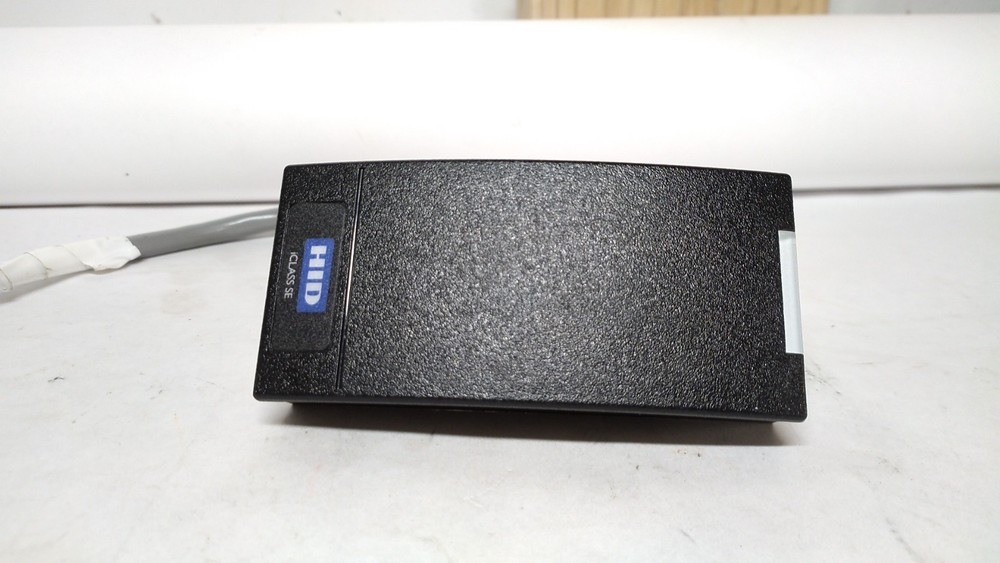 HID iClass SE R10 Mini Mullion Card Reader