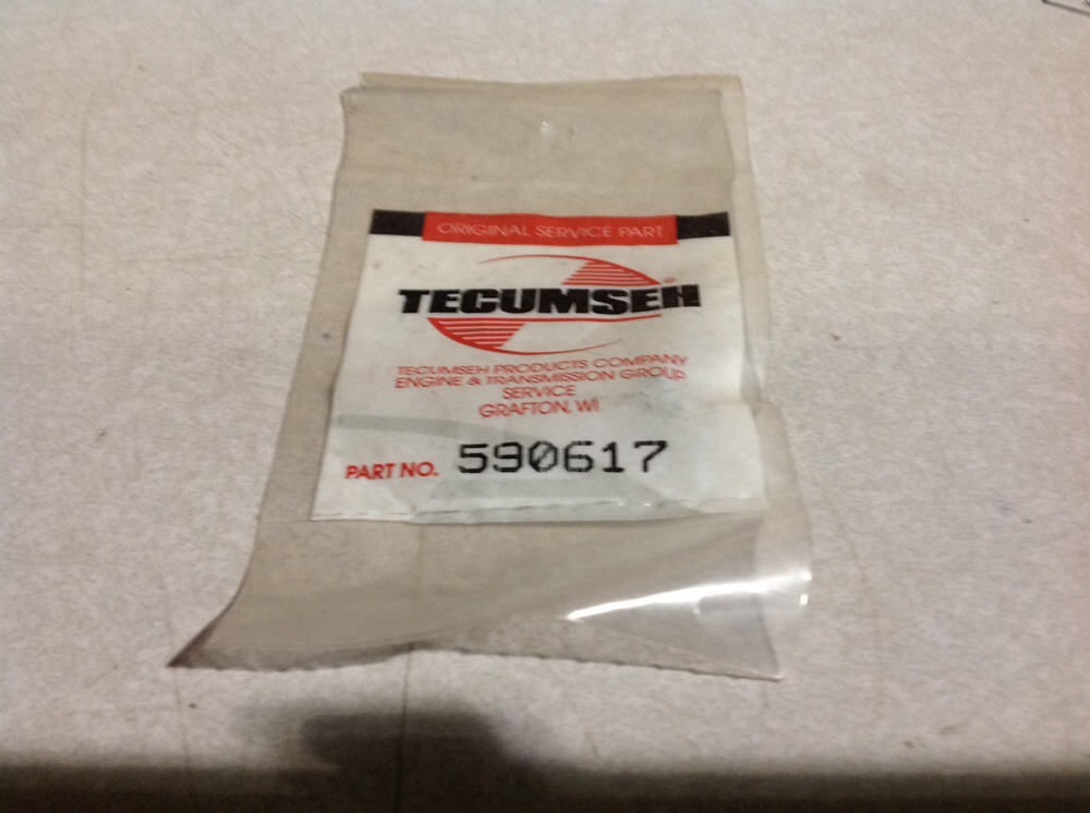 (1) Tecumseh Engine Part # 590617 Spring NOS New OEM