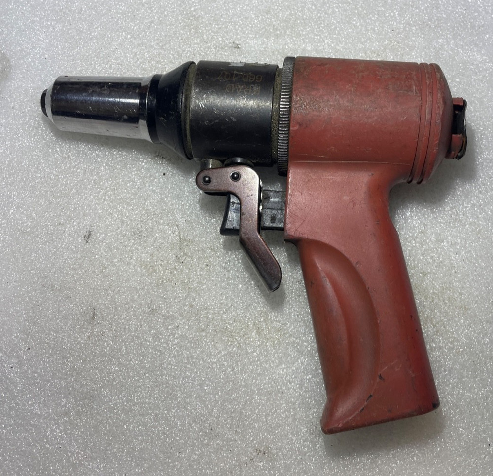 Huck Manufacturing AK-175  Air Power Riveter