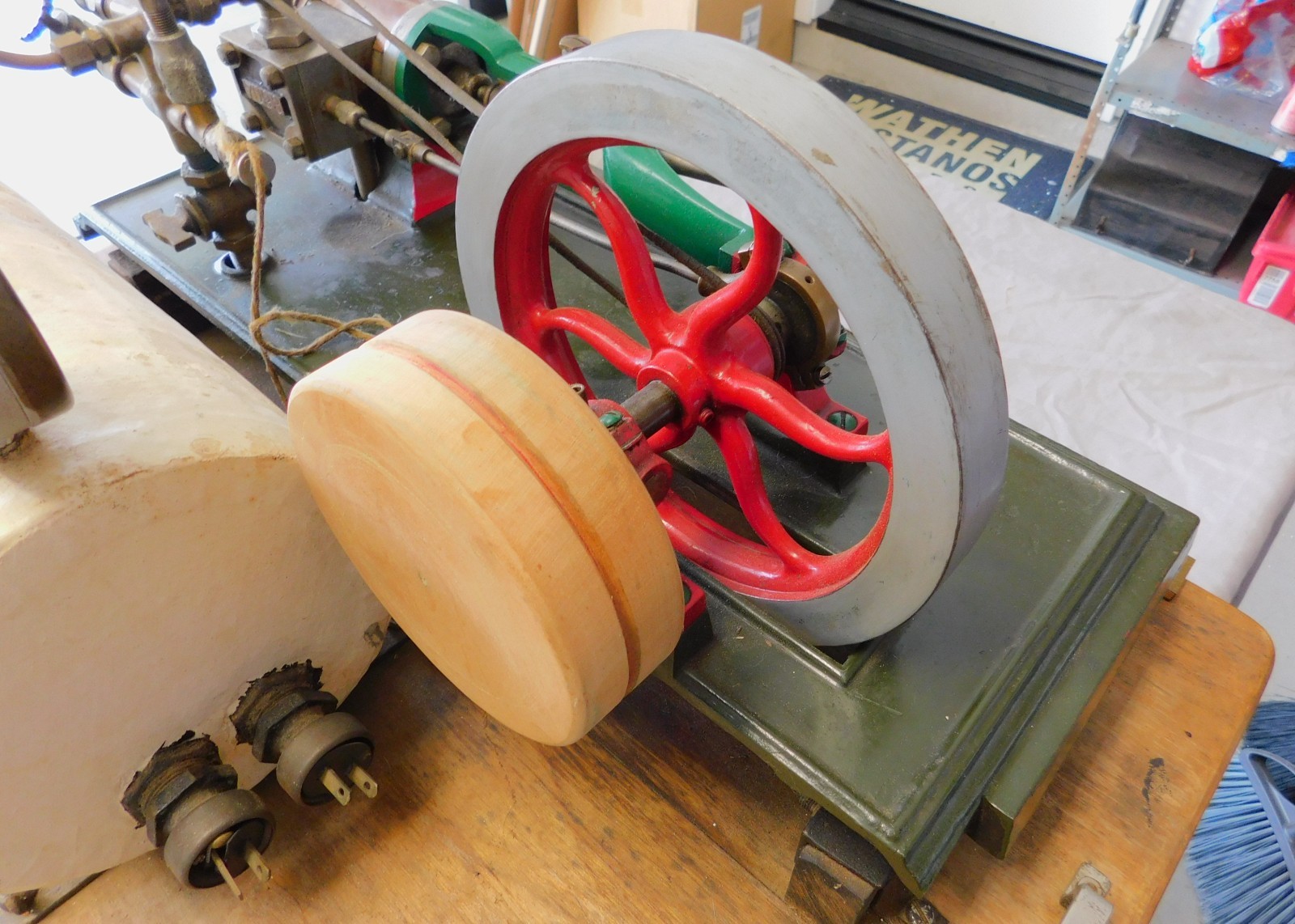 Cretors Steam Engine for Popcorn Machine c. 1900 Antique w/ Electric Water Tank