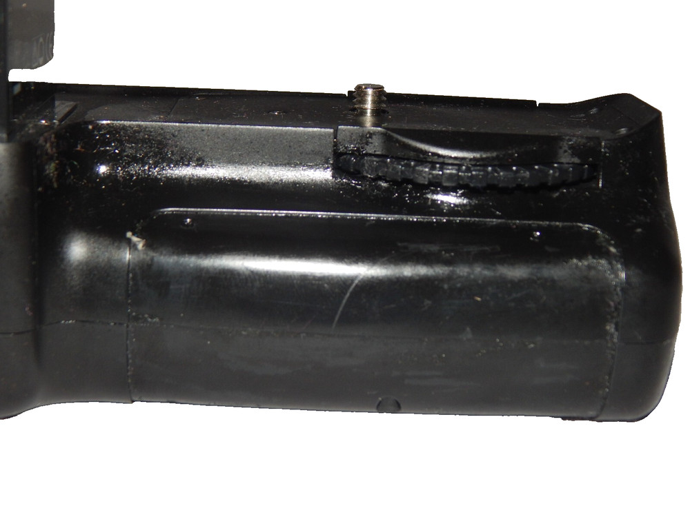 Battery Grip for Nikon D80
