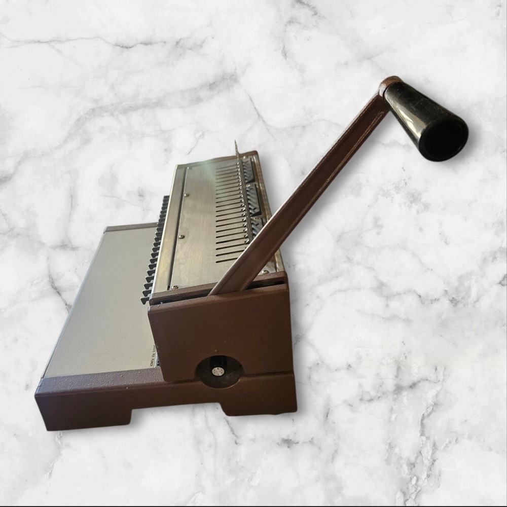 HIC HPB-210 Manual Comb Binding Machine