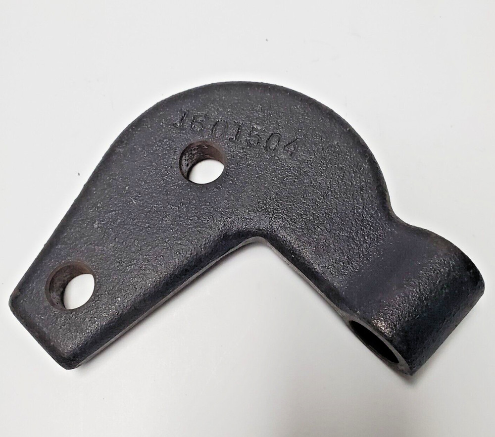 CLARK, CASTING 1601504 LEVER BRACKET NEW