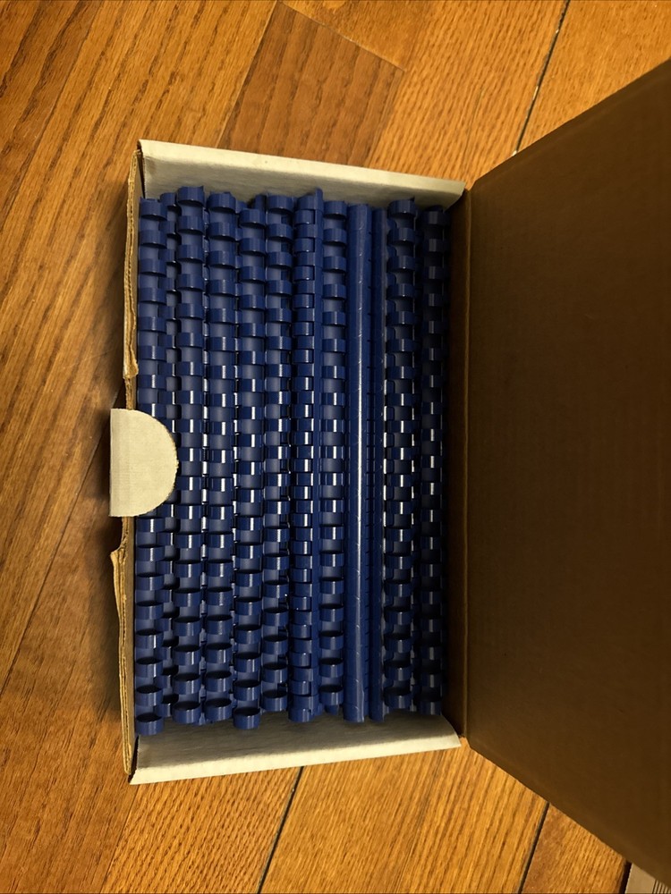 Blue Plastic Binding Combs for Office Documents 1/2 19 Ring Wide Back 100 Pack