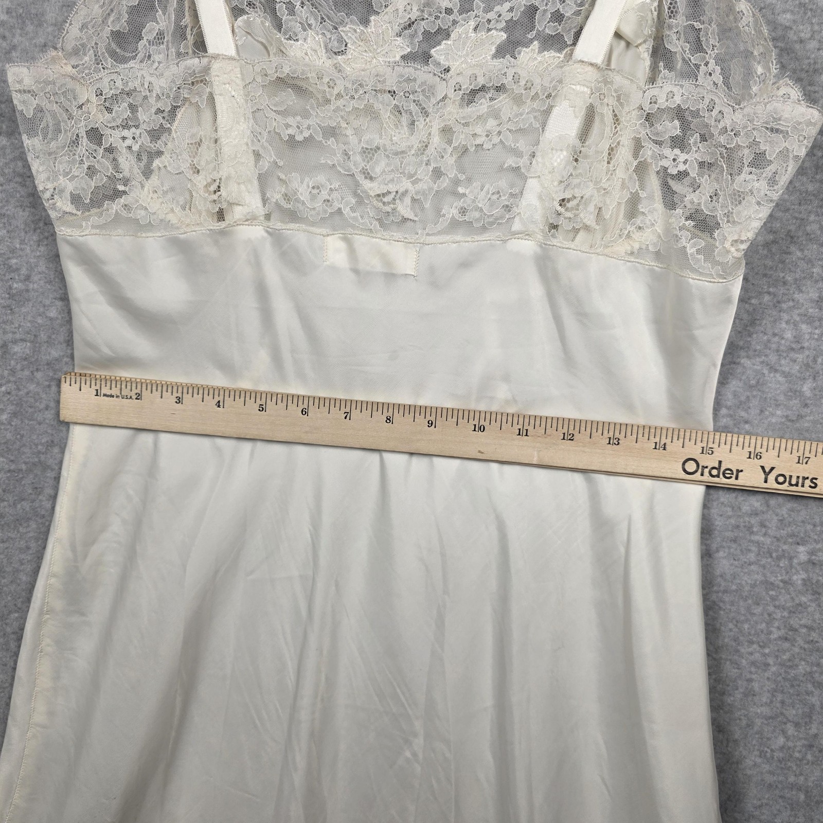Vintage Barbizon Full Slip Womens 10 White Satin Lace Trim Rhapsody Lingerie