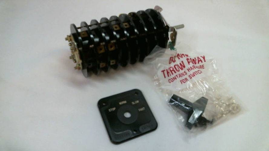 Electroswitch 24908PY New 20 Amp 120V 4 Position Rotary Switch NIB