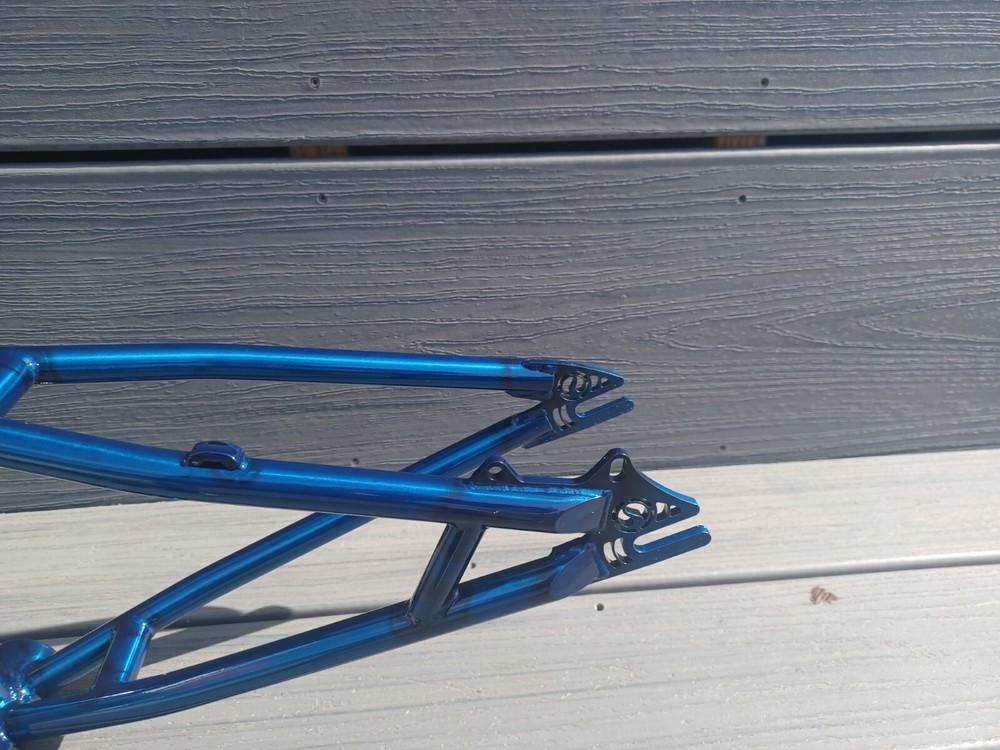 Standard Bykes 125r 22” Disk Blue With Chrome Decals