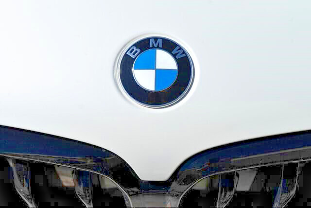 2 pieces SET BMW 82mm bonnet AND trunk emblems FOR E36 E32 E34 E60 E38