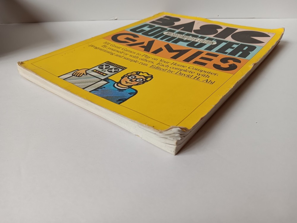 Basic Computer Games Micro Edition Creative Computing Softcover Book 101 Games