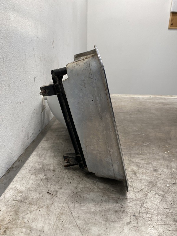 1994 Mack CH612 Headlight (611-20743)