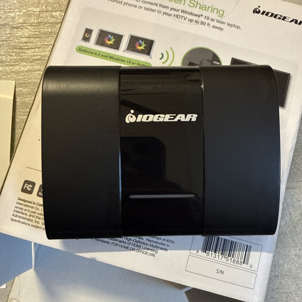 IOGEAR Wireless Screen Sharing GWAVRC