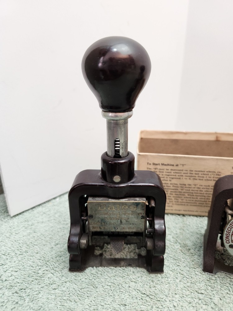 2 Bates Multiple 4 Movement Numbering Machine 6 Wheel & Box