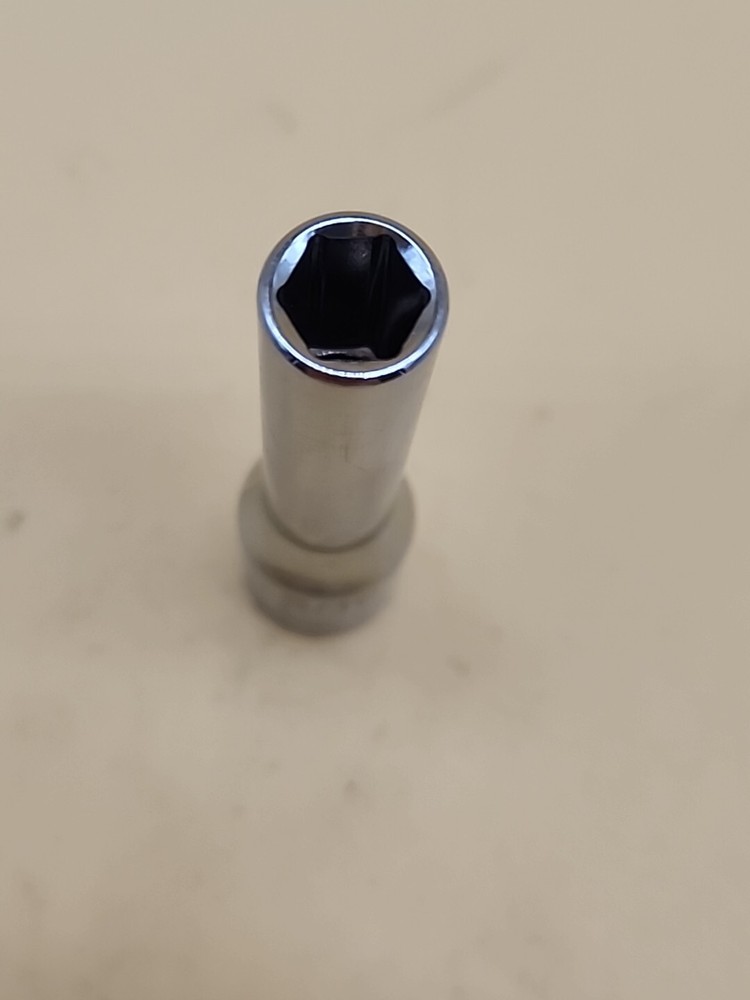 Blue Power Tools Socket 5/16" CBP22L